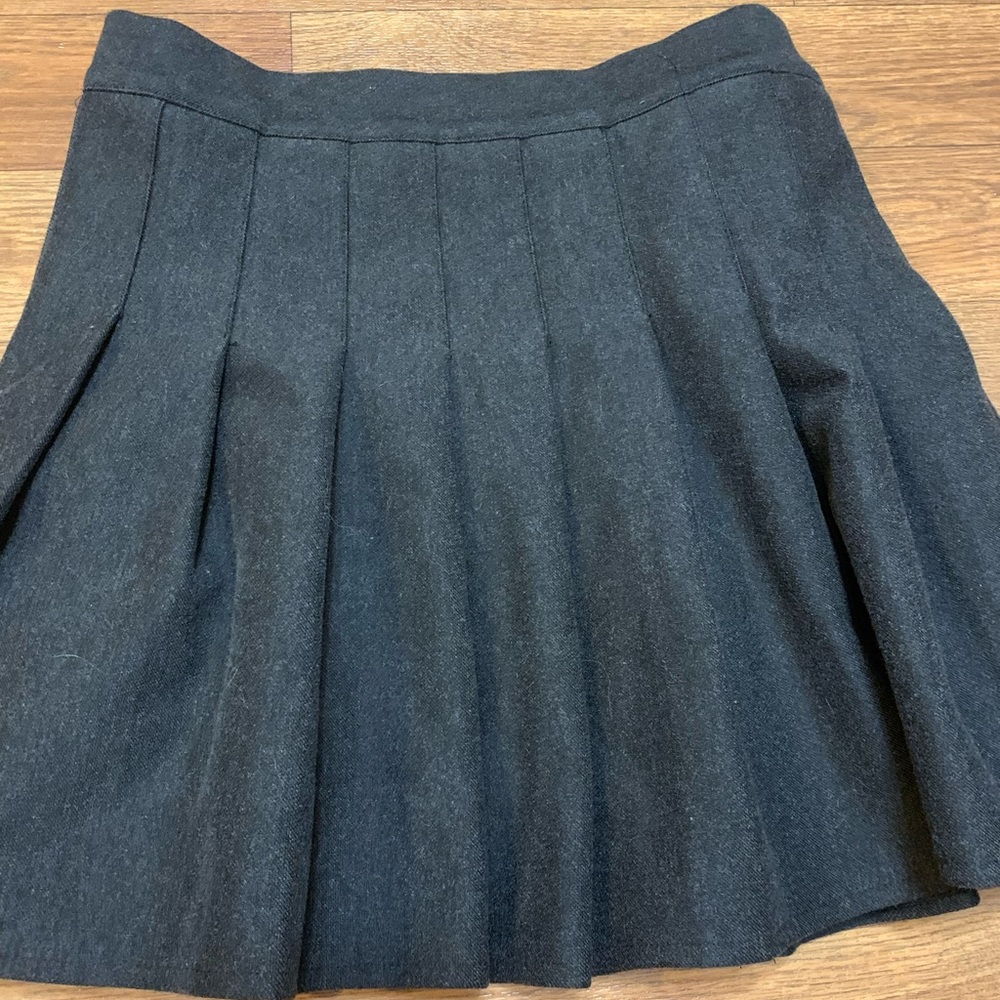 Women’s Natural and Honey Gray Pleated Skirt size medium